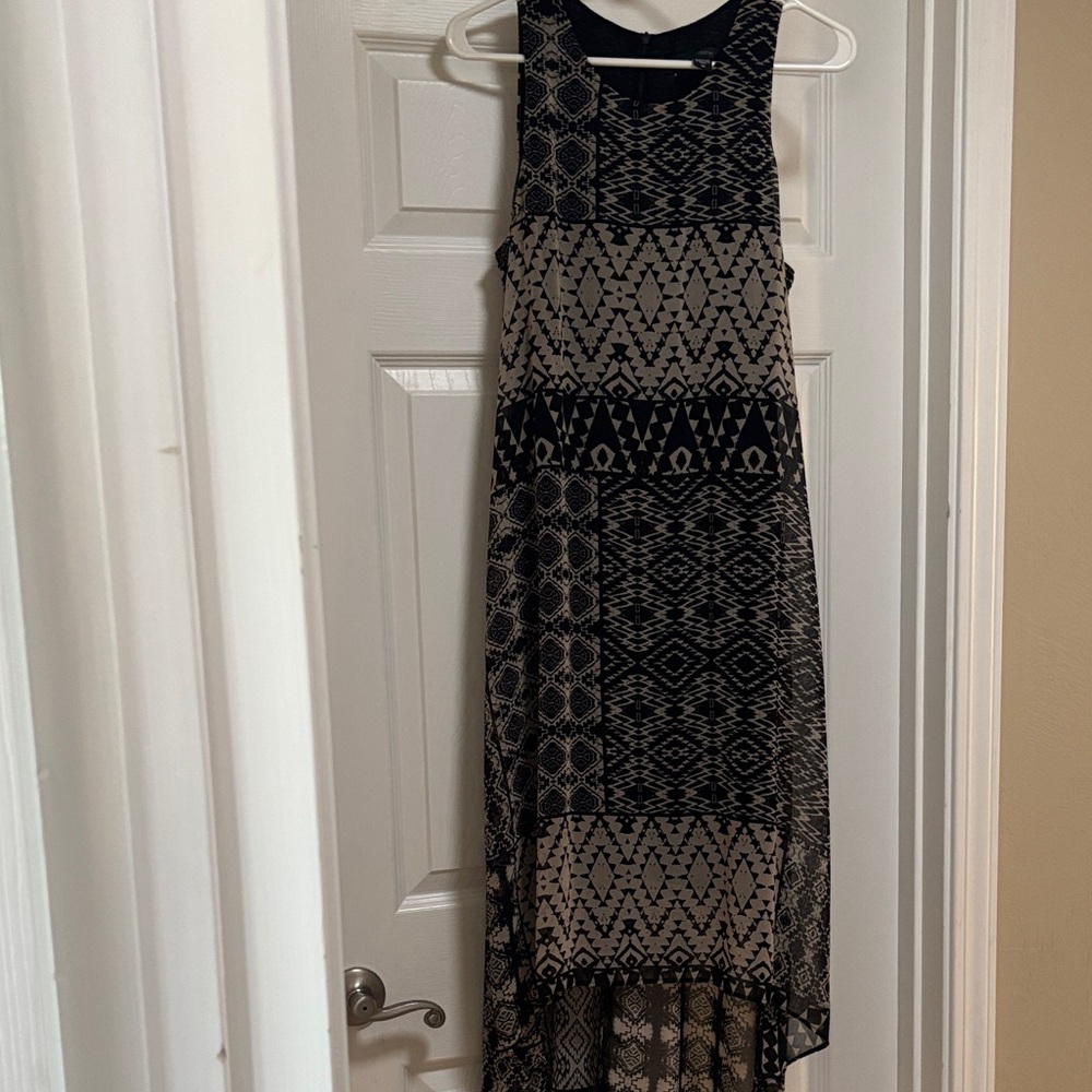 Karen Kane Black and Tan High-Low Sleeveless Midi Dress